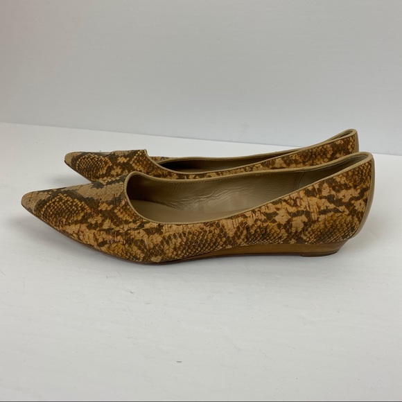 Donald Pliner Snake Print Cork Flats Shoes 8 - Picture 3 of 9